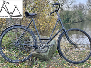 LOT 63 1905 PREMIER HELICAL K FRAME