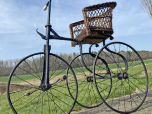 LOT 23 1880s FRENCH JUVENILE VELOCIPEDE TRICYCLE 