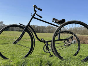 LOT 77 1895 LANGTON COMBINATION TRICYCLE