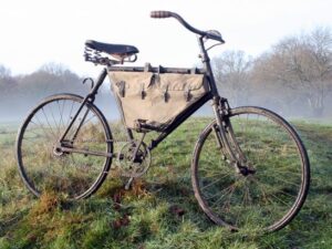 LOT 32  1914 BIANCHI WW1 ITALIAN MILITARY FOLDING BICYCLE