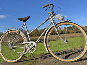 LOT 45 1950 MERCIER (ARMAGNE) ALUMINIUM LADIES (MECA DURAL DURALUMIN)