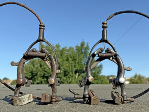 LOT 02 1920s 'JEAY' FRENCH BRAKE SET